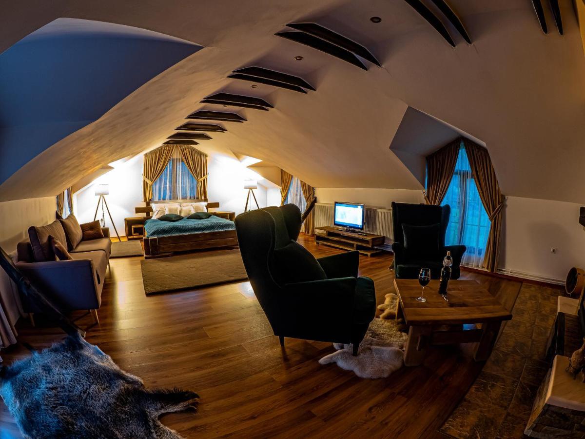 Casa Delia Hotel Câmpulung Moldovenesc Eksteriør billede