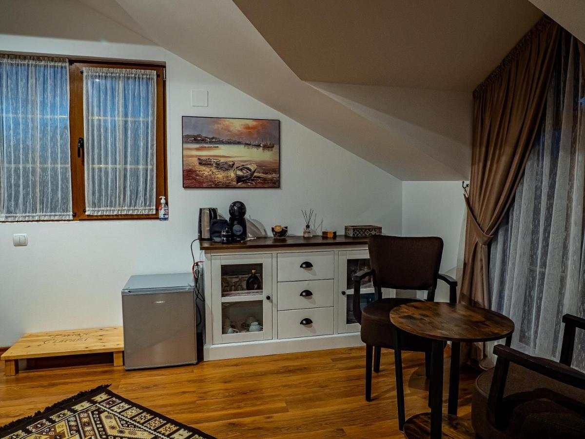 Casa Delia Hotel Câmpulung Moldovenesc Eksteriør billede